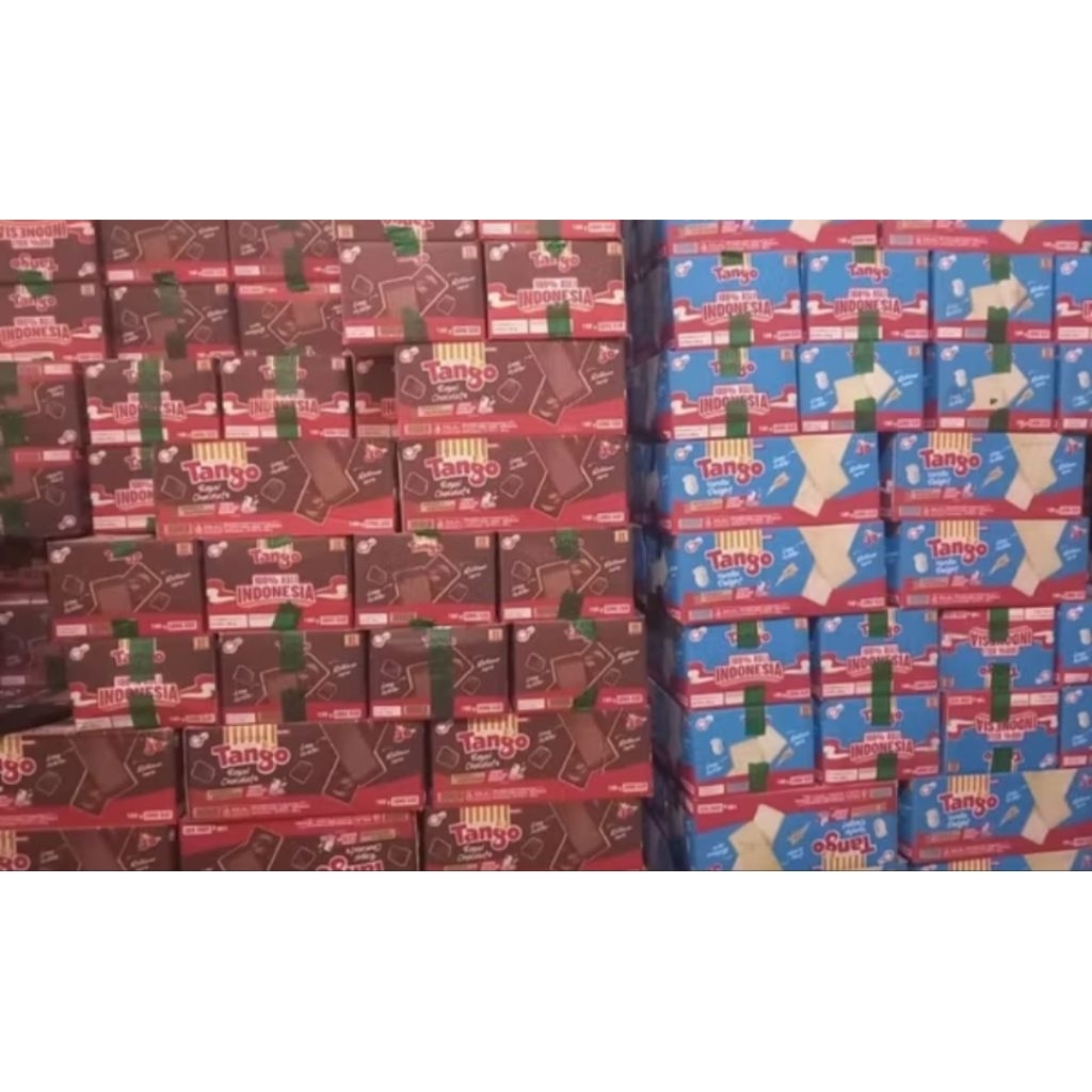

Wafer Tango 100gr – 1 Bundel Isi 6 Pcs (Total 600gr) Wafer Renyah Coklat Enak