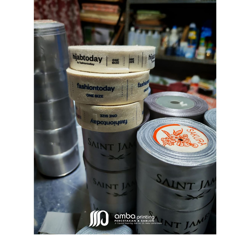 

Cetak sablon label pita katun krem ukuran 1,5 cm