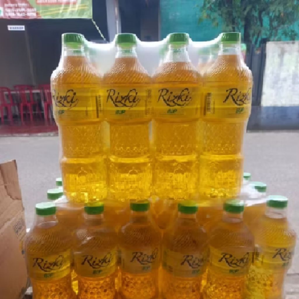 

1 krat Minyak Goreng Rizki 800 ml ( 12 pcs)