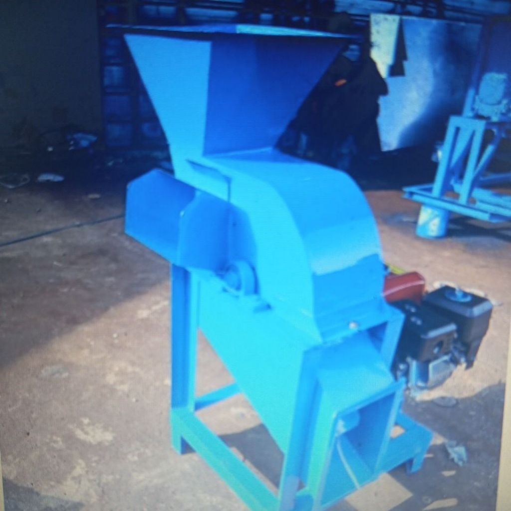 mesin pencacah rumput serbaguna, untuk jagung, rumput gajah dan lainlain