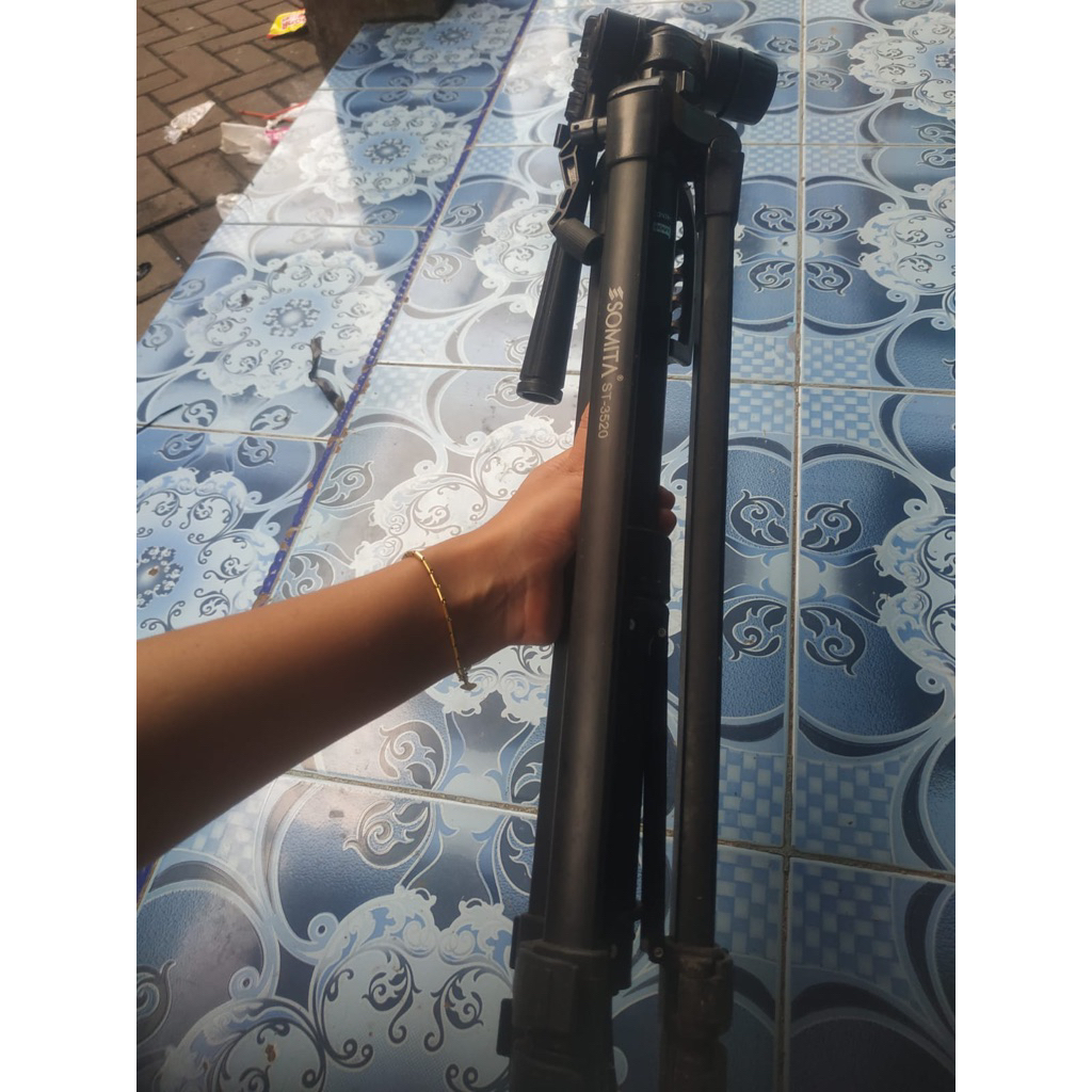 tripod somita st-3520