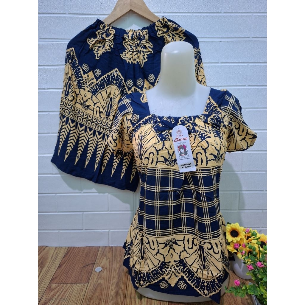 MARISA Setelan Celana Pendek Hotpants Kerut Dada