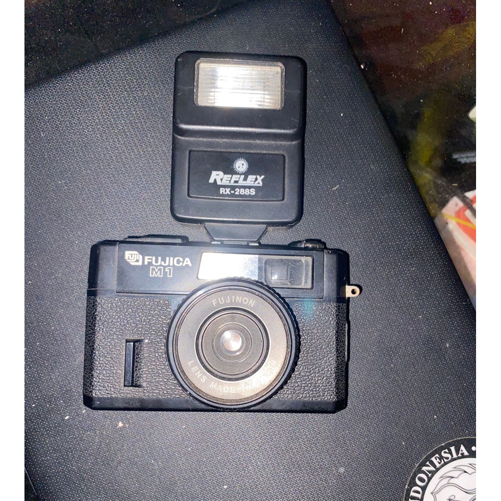 Kamera Analog Fujica M1