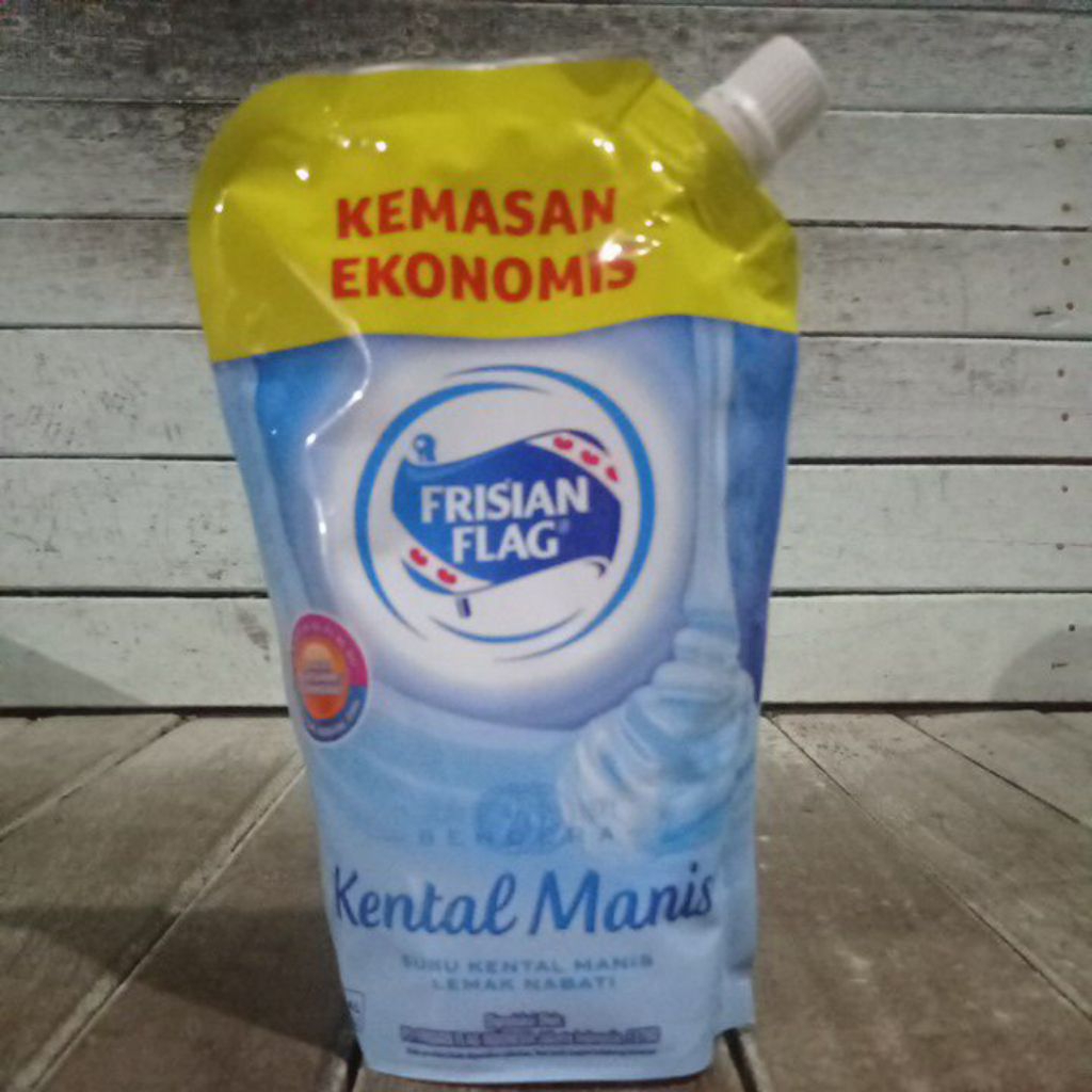 

FRISIAN FLAG POUCH 545