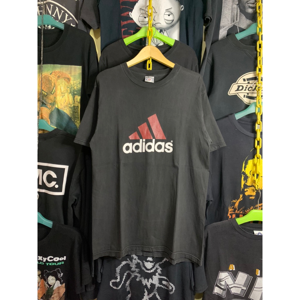 KAOS ADIDAS VINTAGE 90s SECOND