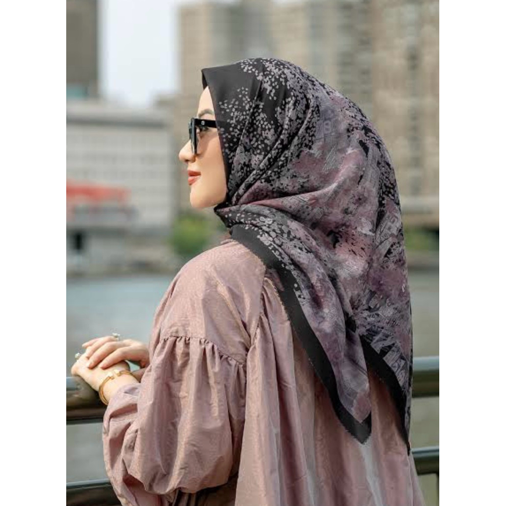 As is New York east village Buttonscarves
