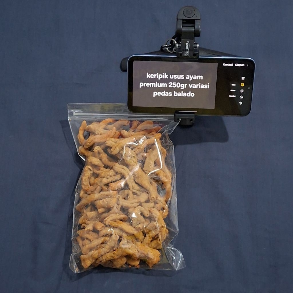 

keripik usus ayam premium 250gr variasi pedas balado - AYY official