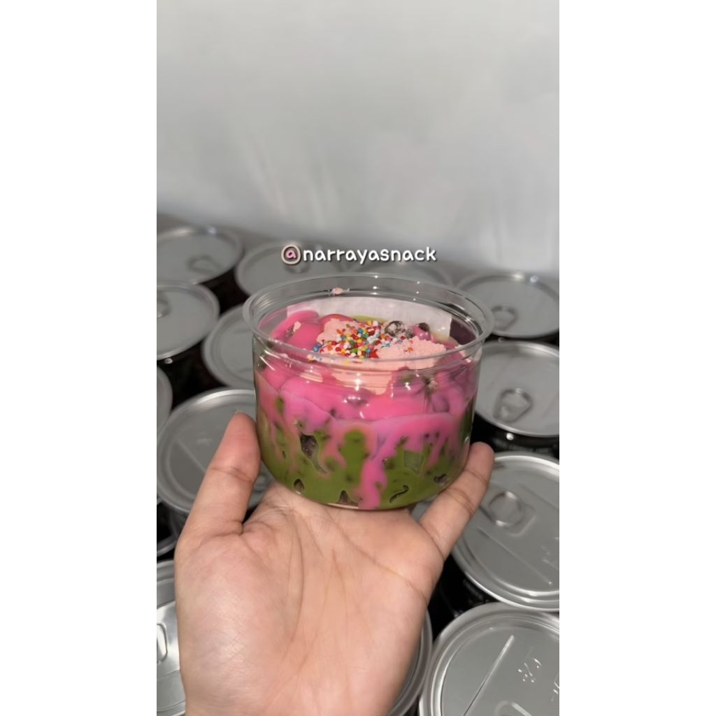

Matcha Berry Choco Jar 180g by kak @indahpermaatasari