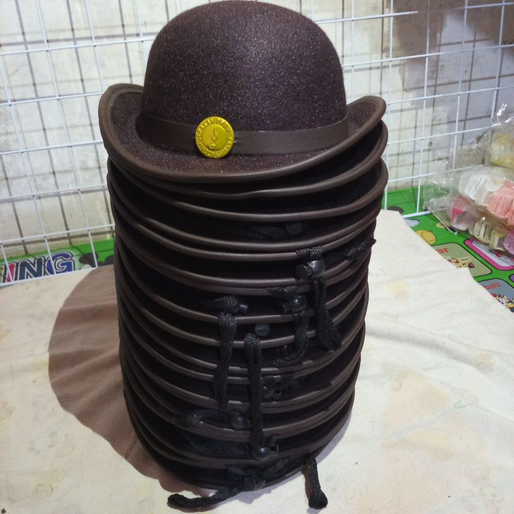 

grosir Topi Boni laken Pramuka kualitas premium cewek SD SMP SMA