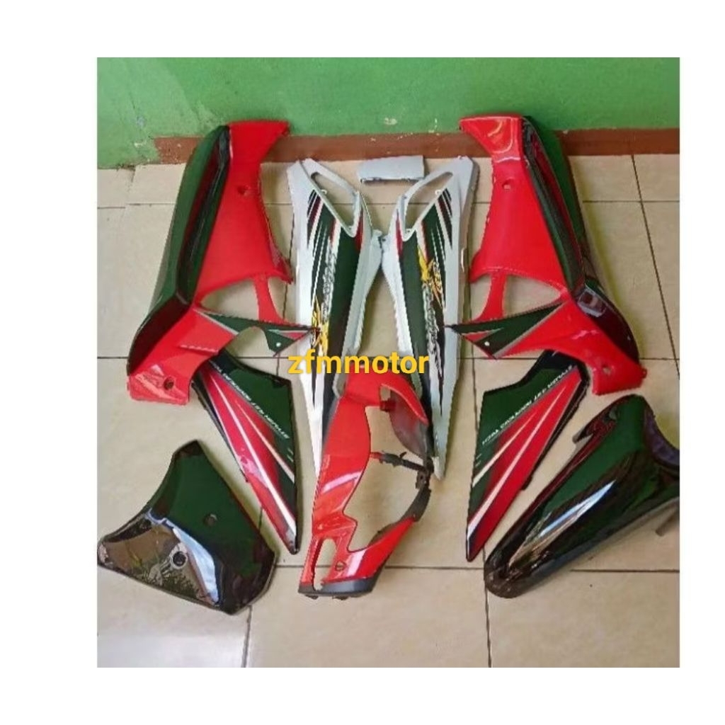 full set body halus Honda Supra X 125 lama merah putih