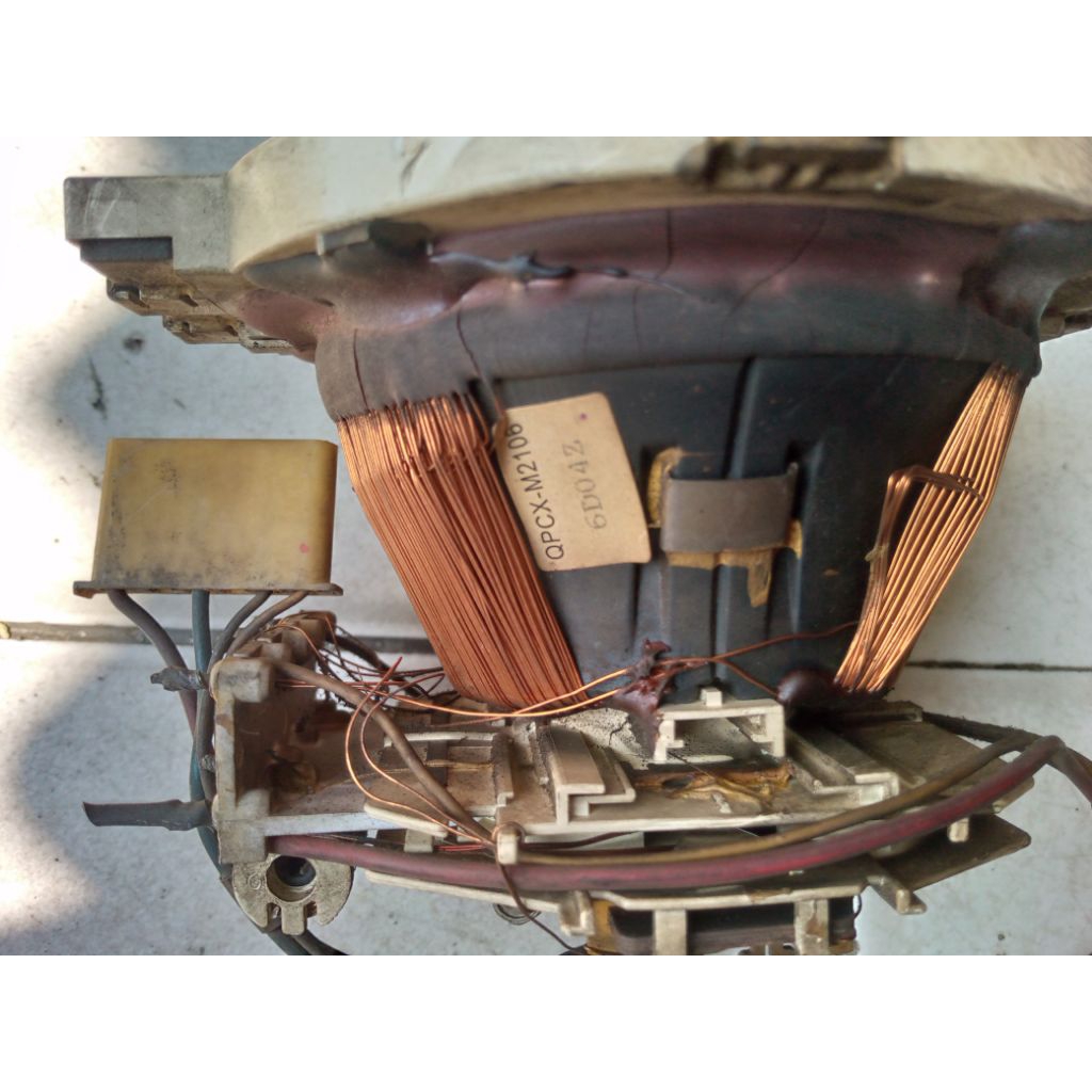 Yoke, konde TV tabung flat 21inc merk sharp, normal.