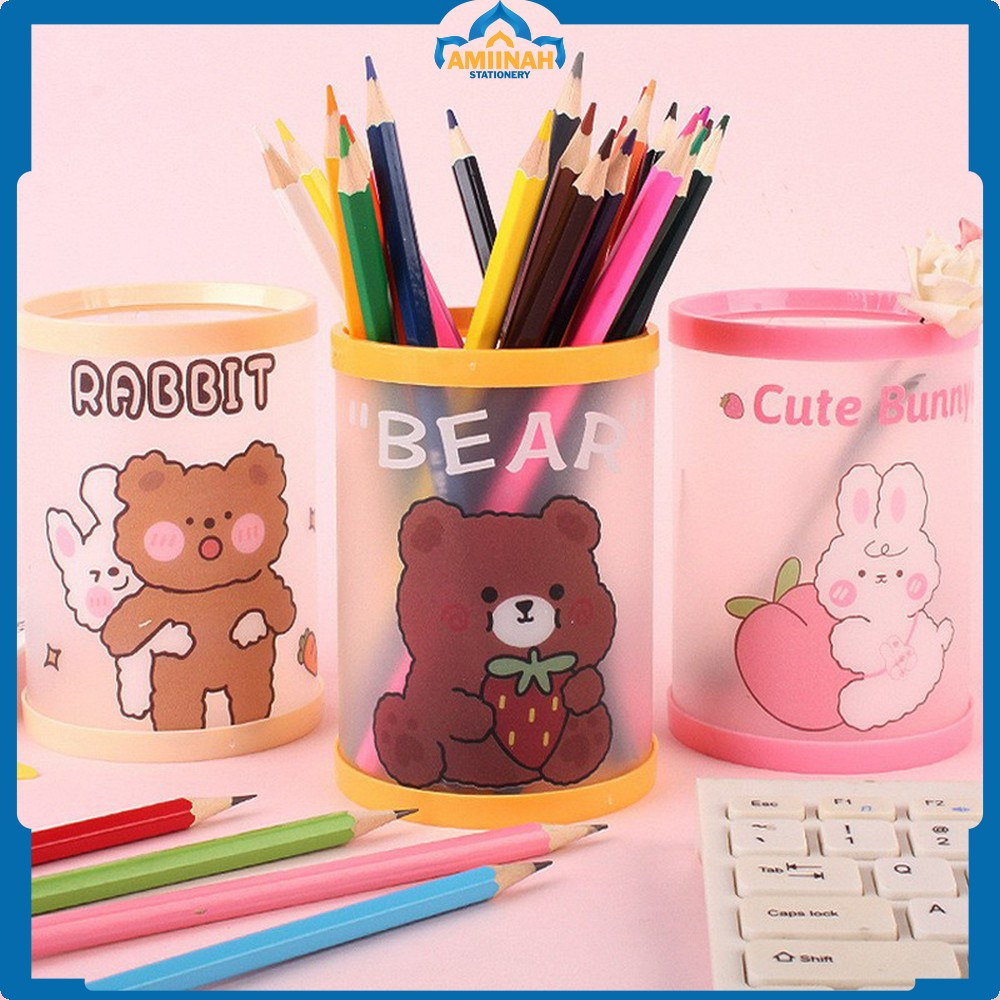 

Tempat Pensil Bulat Tabung Karakter Kartun / Kotak Pensil Pajangan Meja Lucu / Pen Pencil Holder Case Cartoon Amiinah Stationery A84