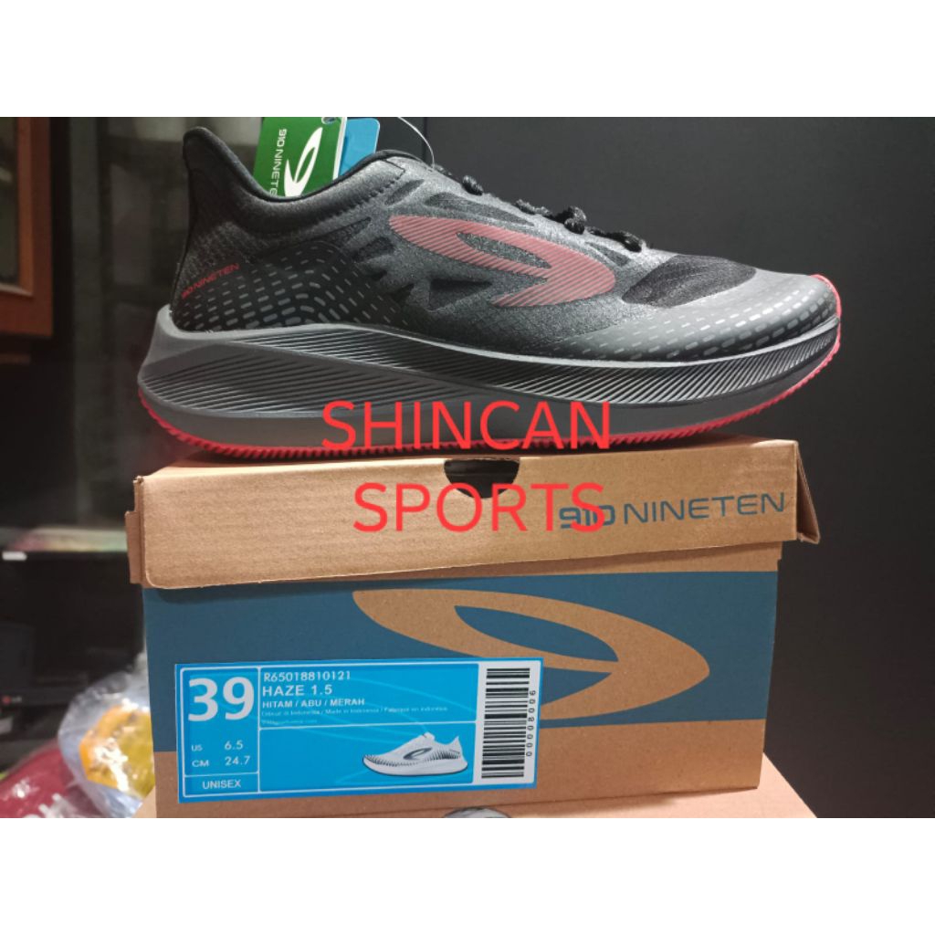 SEPATU RUNNING 910NINETEN HAZE 1.5