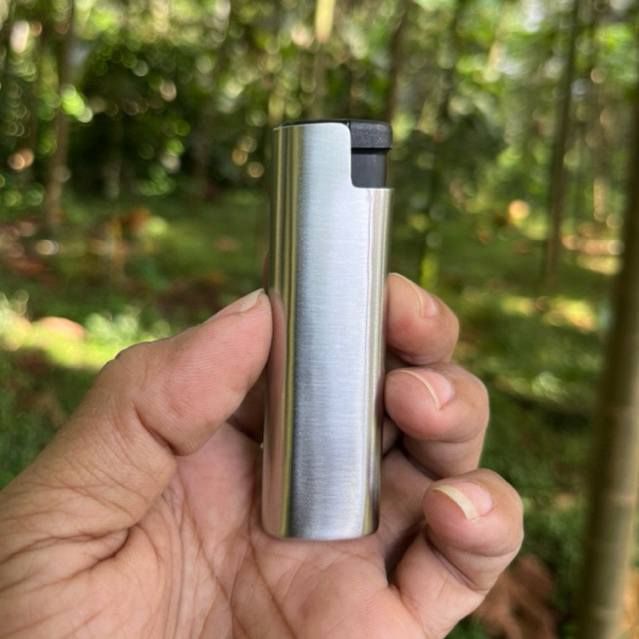 Tempat Korek Tokai / Tempat Korek Cricket / Tempat Tokai / Tempat Cricket /Sarung Korek