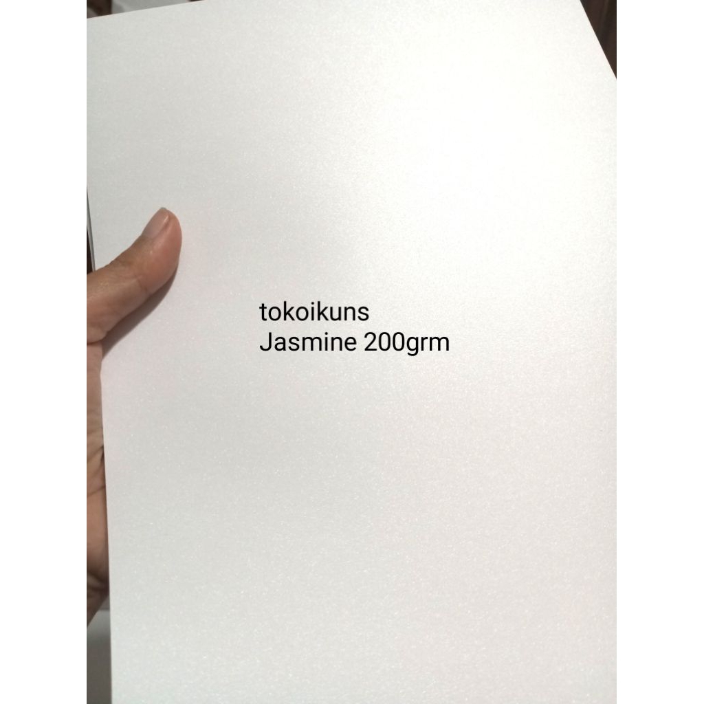 

kertas Jasmine A4 putih isi 20 lembar/kertas Jasmine 200grm A4