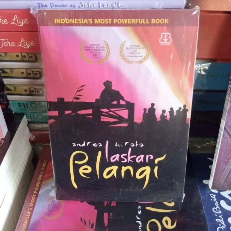 ANDREA HIRATA LASKAR PELANGI