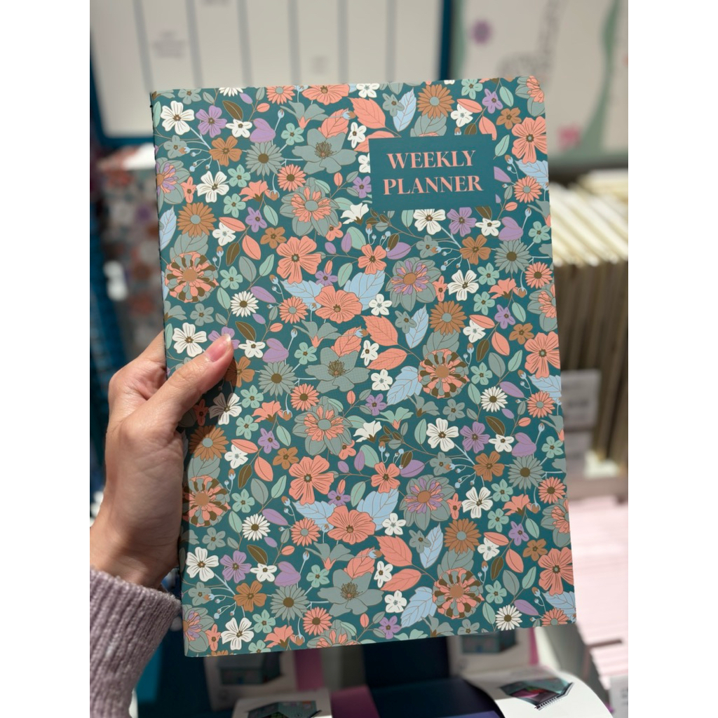 

Flying Tiger Flower Weekly Planner