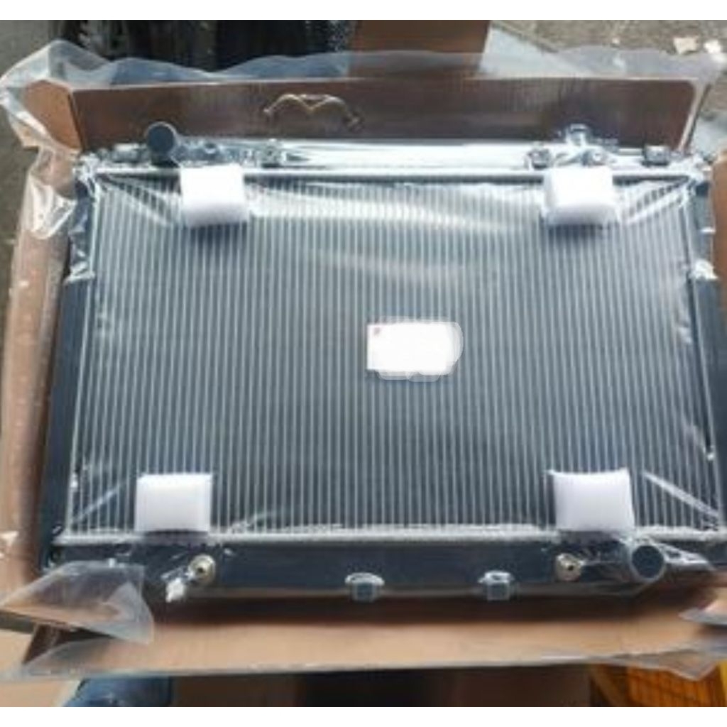 Radiator Toyota Land Cruiser Turbo VX80 HDJ80