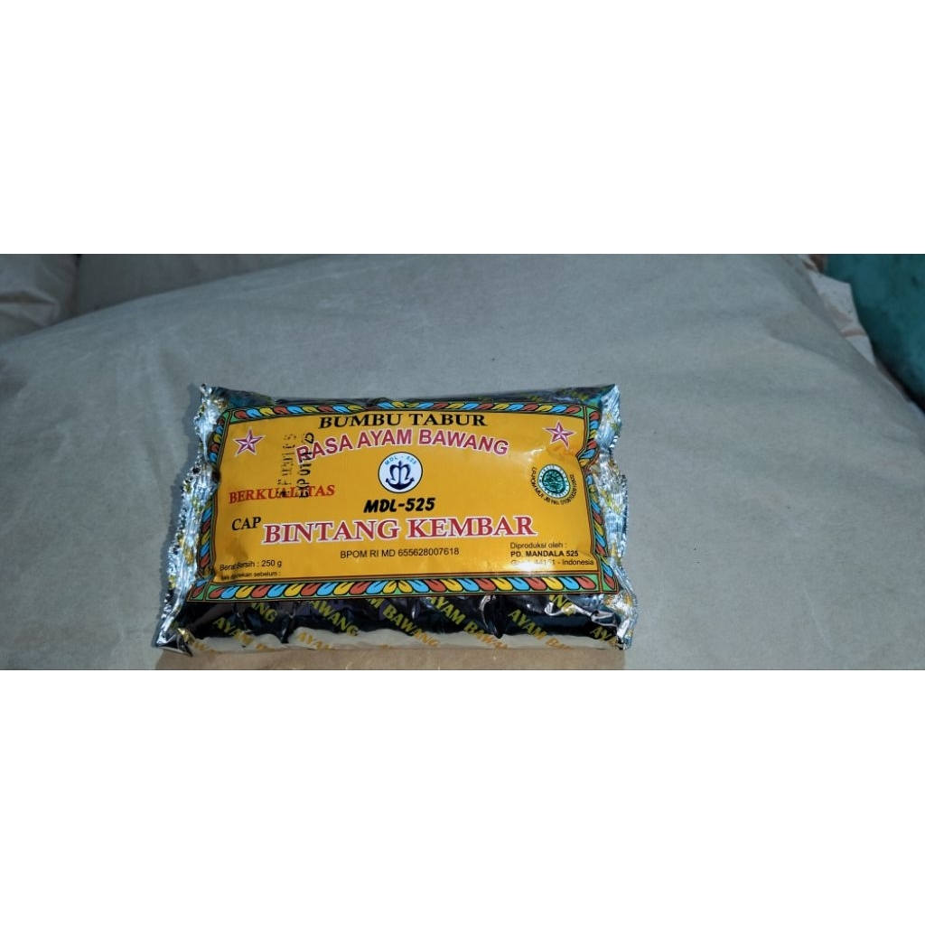 

bumbu, ayam bawang. cap bintang kembar 250 grm cocok buat taburan cilok, tahu bulat, halal.