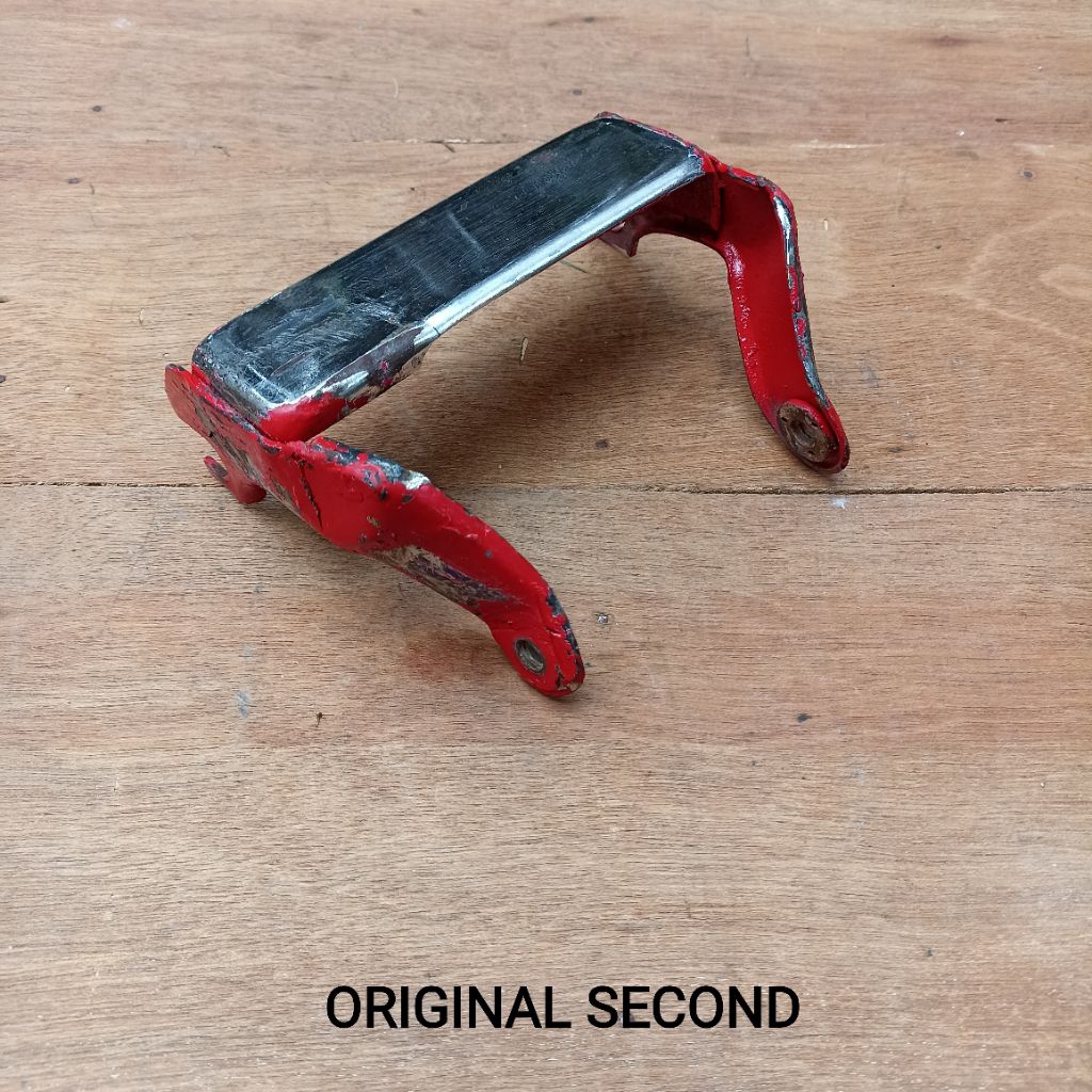 Breket Pangkon Dudukan Jok Sadel Honda C70 C 70 Original Second