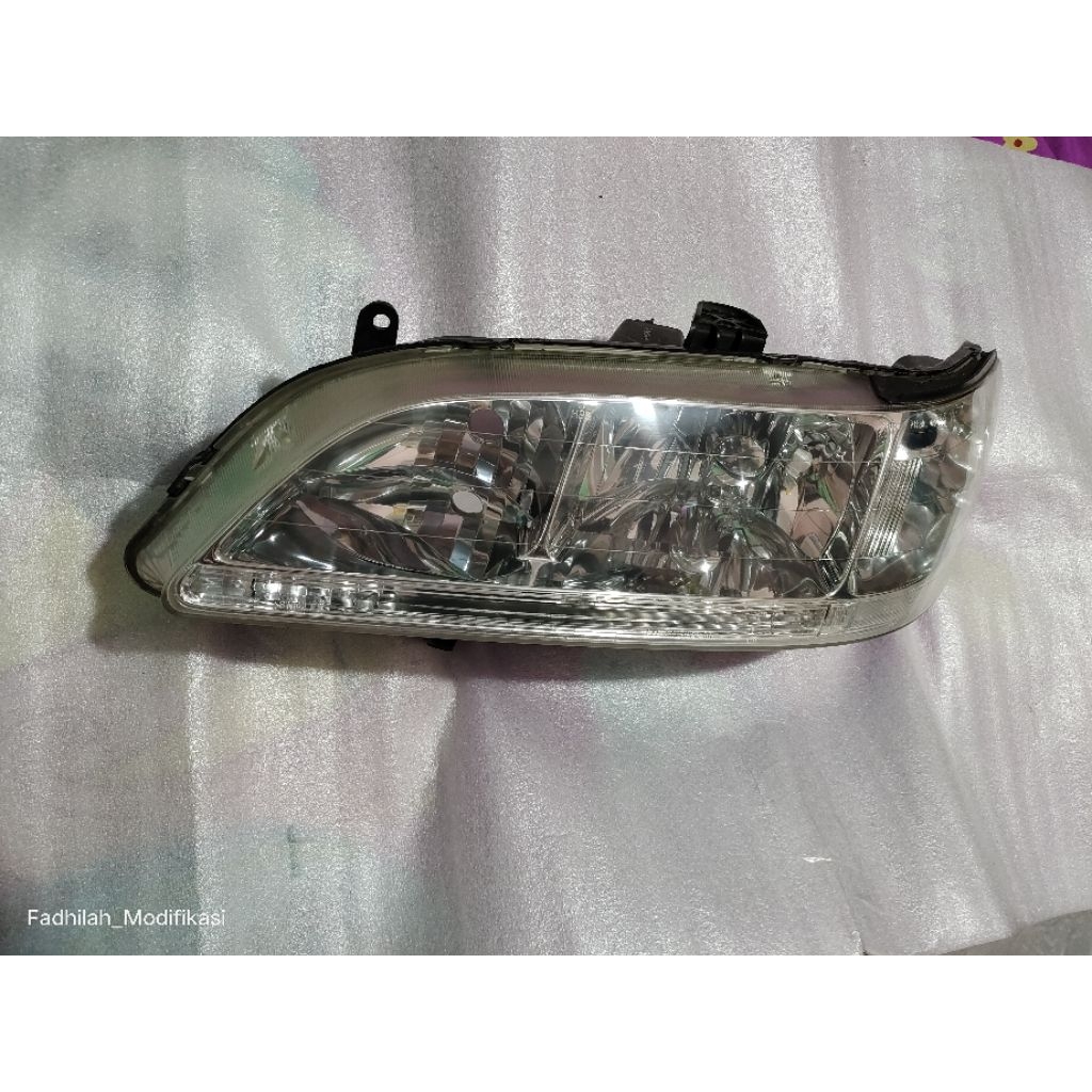 Lampu depan headlamp Honda Accord VTI-L 2000