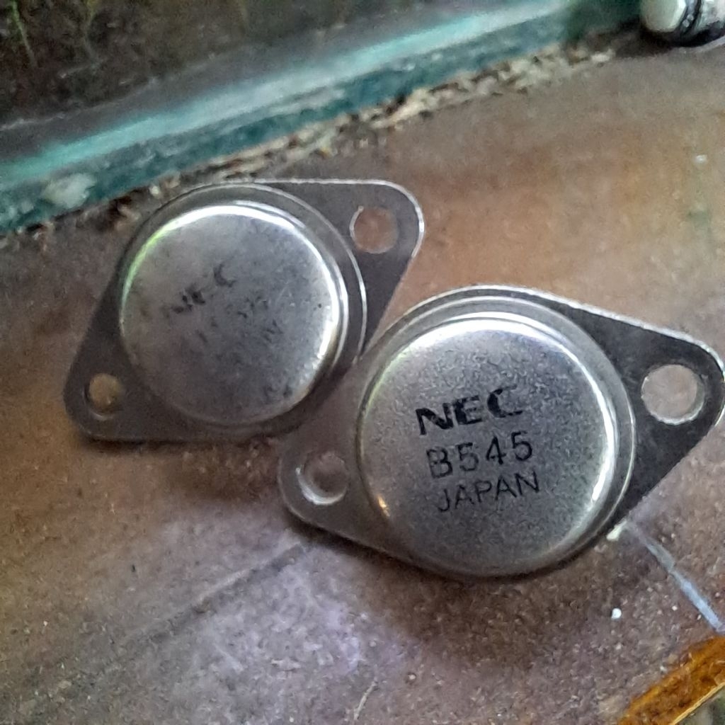 Transistor 2SB545 2SD188 B545 D188 NEC JAPAN Original NOS Set sepasang