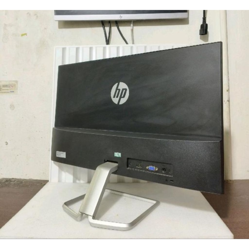 MONITOR HP 24F 23.8INCI DISPLAY SUPER MULUS LIKE NEW