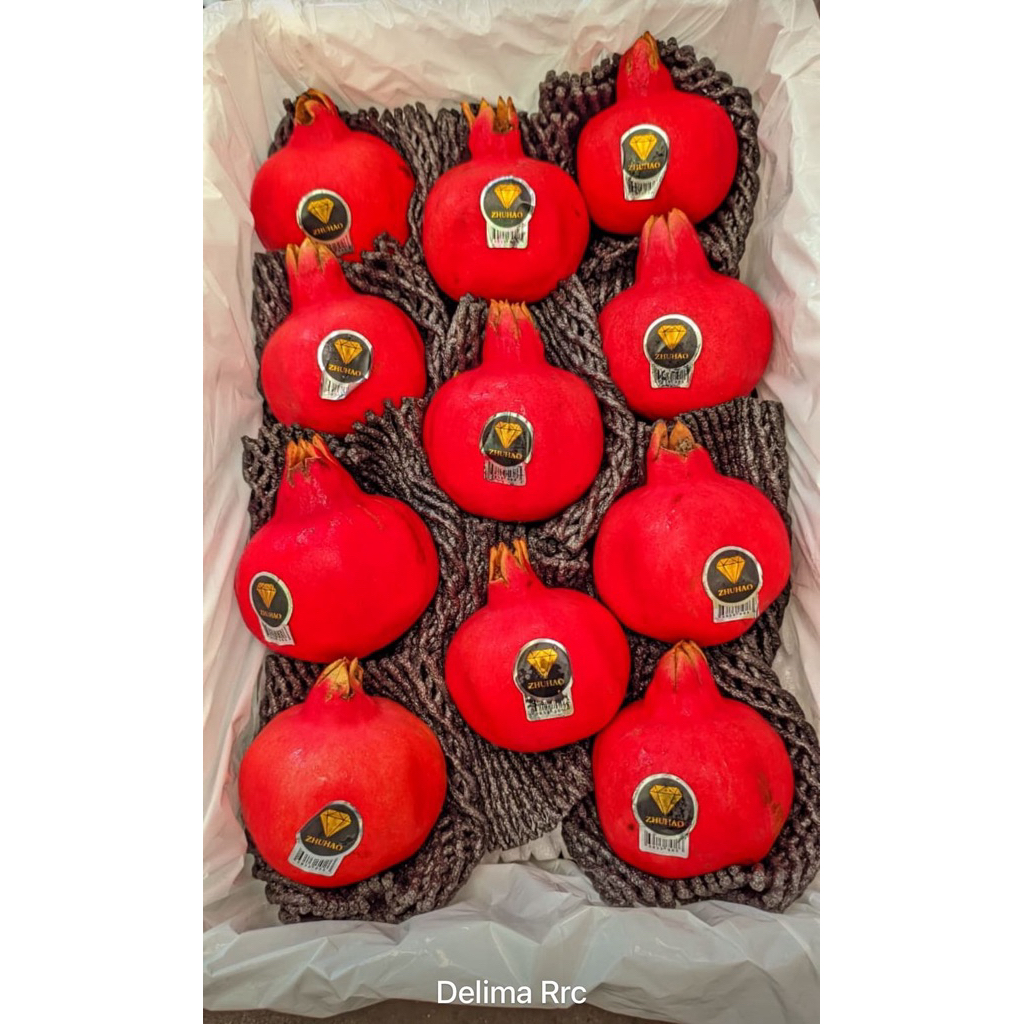 

BUAH DELIMA / POMEGRANATE RRC DUS ±5KG FRESH IMPORT READY ISI KURANG LEBIH 20Pcs DELIMA