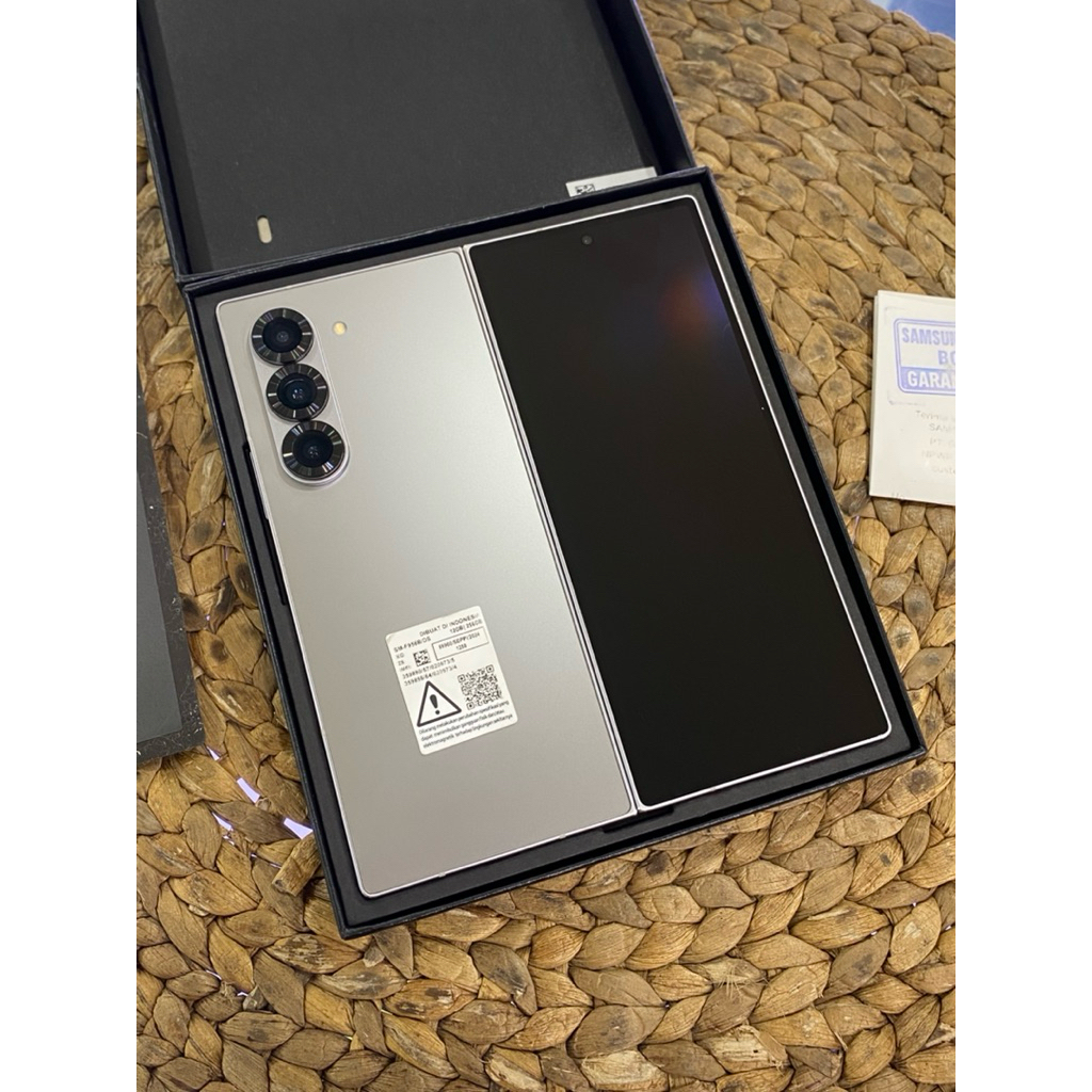 samsung Z fold 6 12/256GB Second