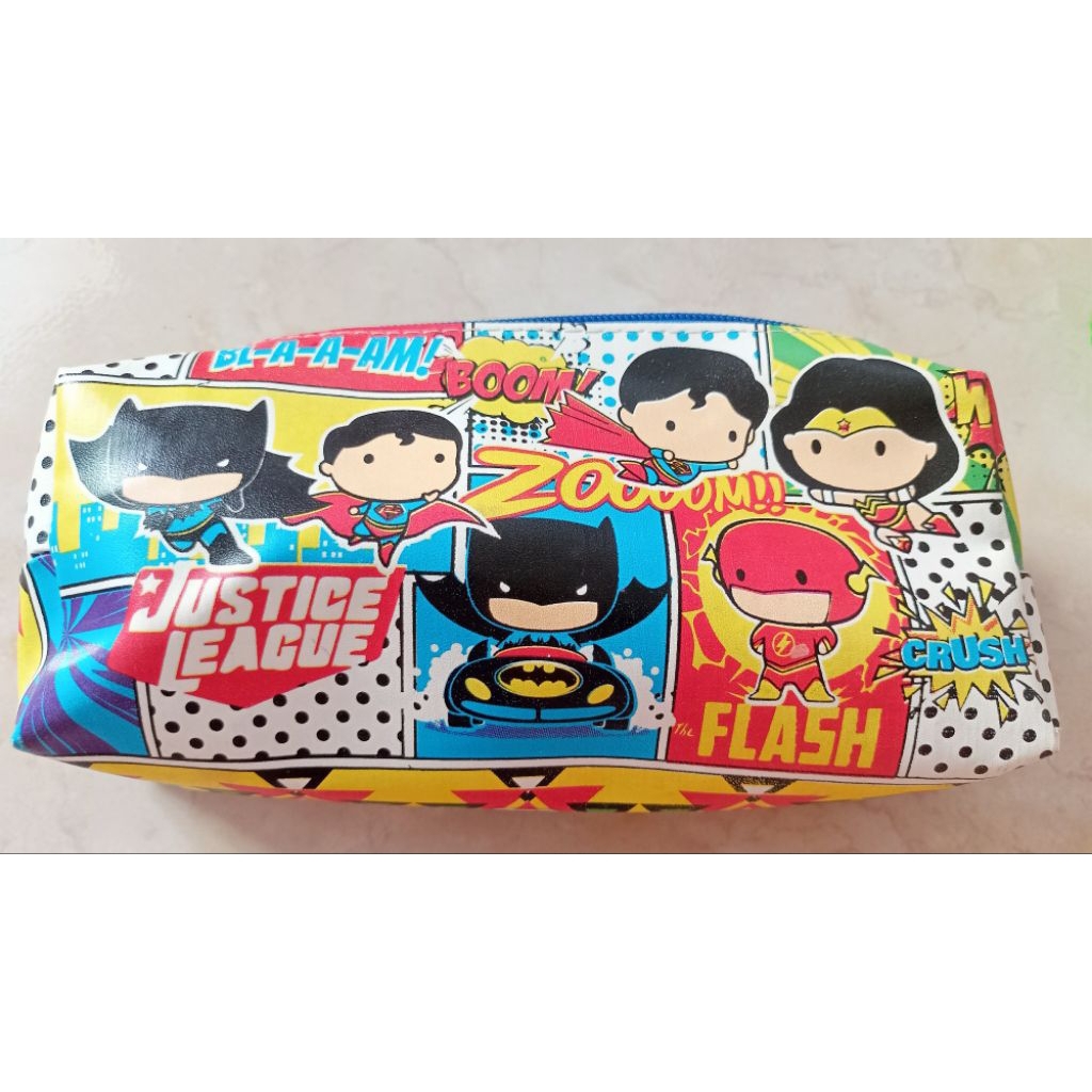 

Tempat pensil anak dan gantungan