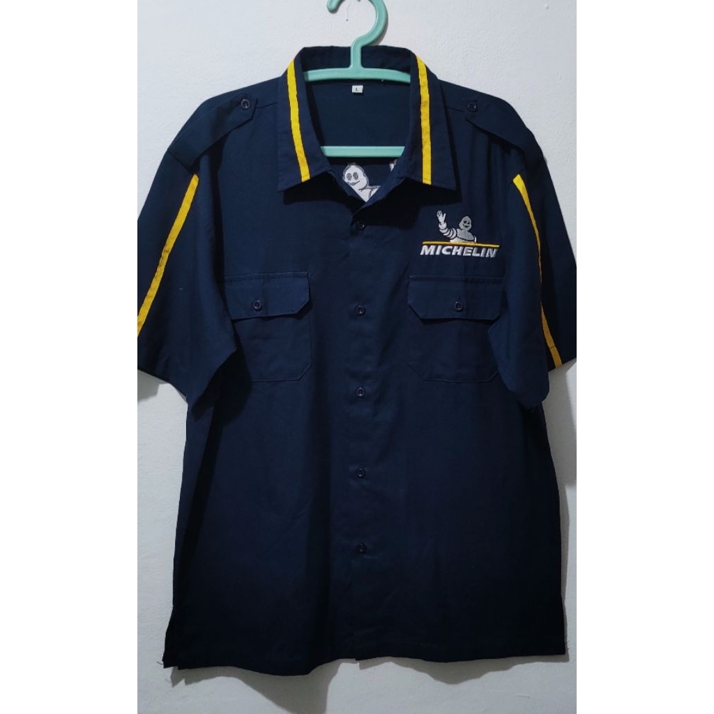 Kemeja Sport Michelin