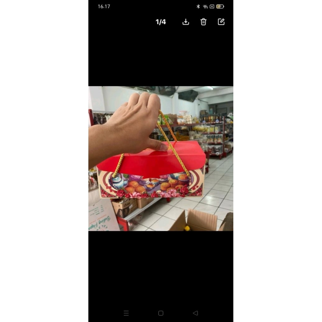 

Dus mooncake merah 23x13 tinggi 9 untuk 2 tray besar