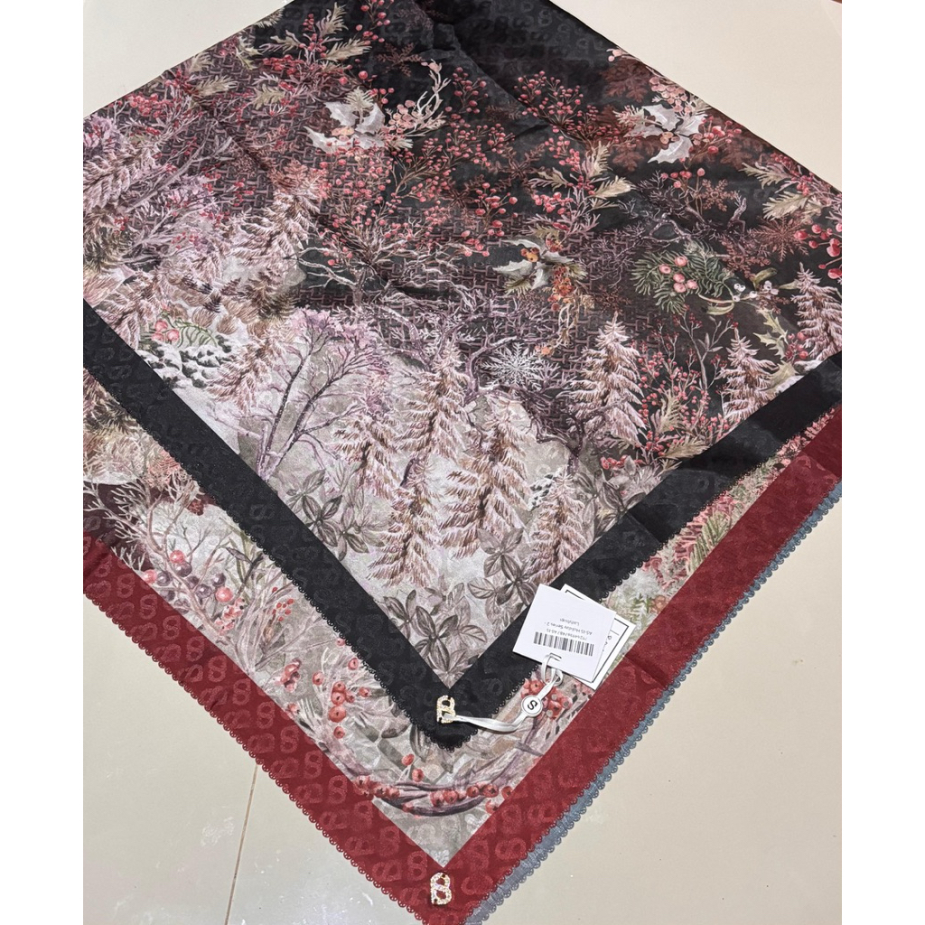 HOLIDAY SERIES 2 BUTTONSCARVES ( AS IS)