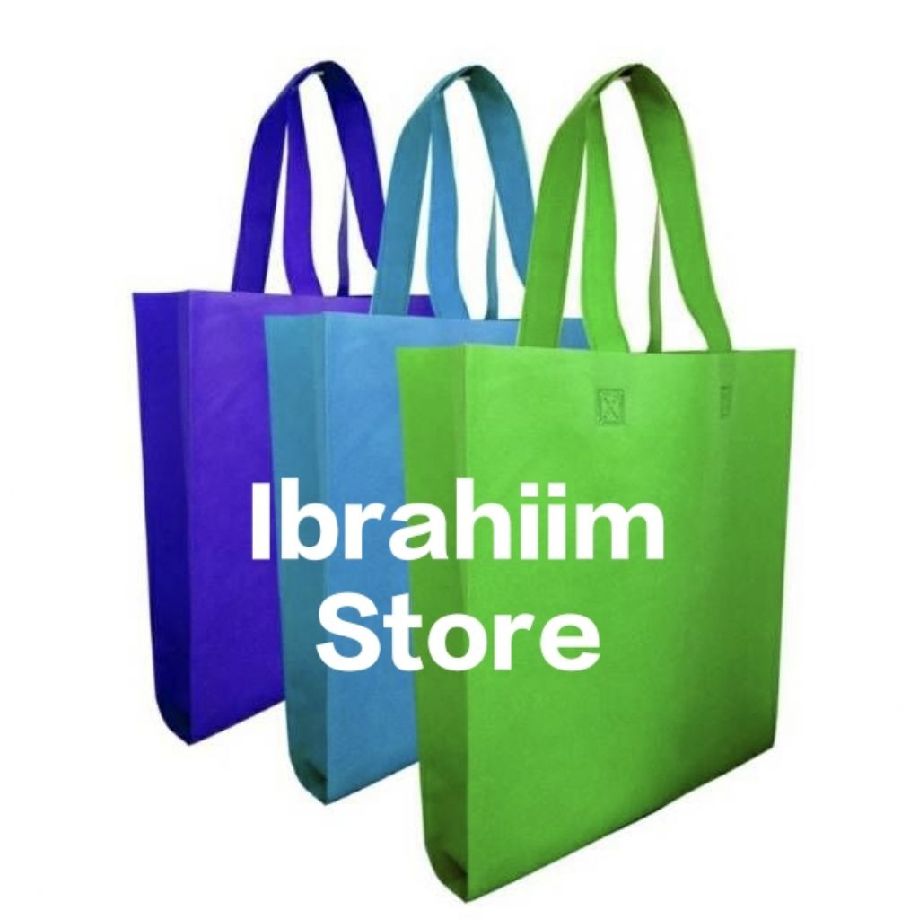 

Tas Spunbond Polos Tebal Ukuran 30x40 cm – Goodie Bag Press Tali Ramah Lingkungan untuk Souvenir & Belanja