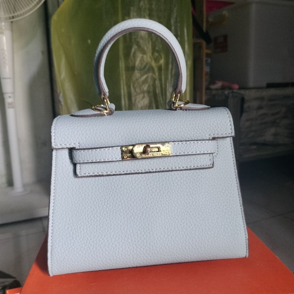 Tas wanita mini kulit asli