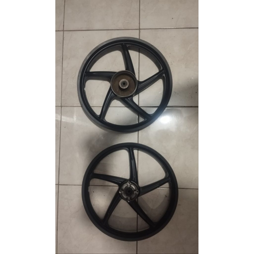 Velg Depan Belakang Revo Absolute/Supra 125 Old/Supra Fit New Original Copotan