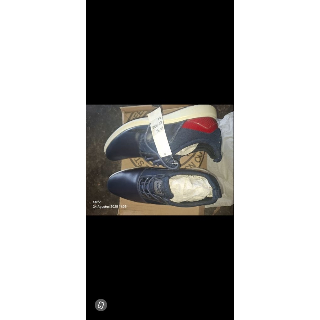 SEPATU HRCN SIZE 41