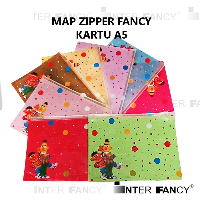 

Map Dokumen Nota Plastik Zipper Fancy sesame Street, Bahan Plastik. Ukuran A5. Terdiri dari 8 warna. Bagian cover depan dapat disisipkan kartu nama.