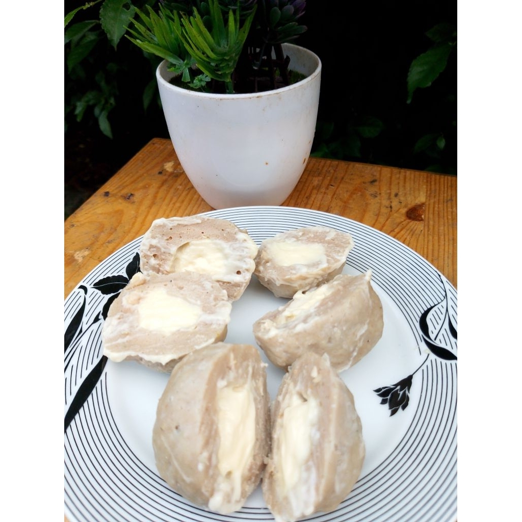 

BAKSO ISI KEJU LUMERRR ( PER PCS )