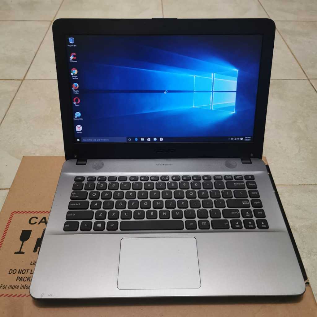 LAPTOP SECOND,Laptop Asus X441UA, Core i3-6006U Gen 6th,  Ram 4/1Tb, Gaming,  Editing OK, Lengkap, S