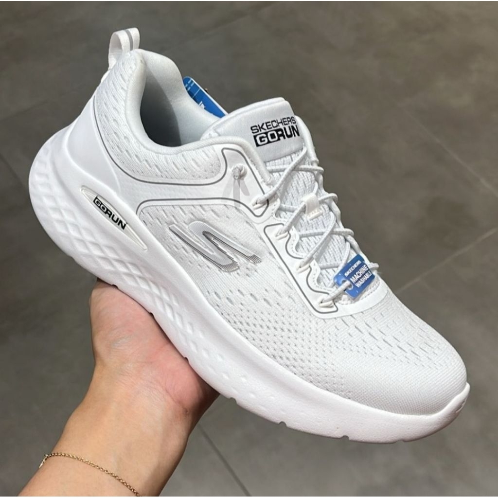 [PRELOVED] SEPATU WANITA SKECHERS GO RUN