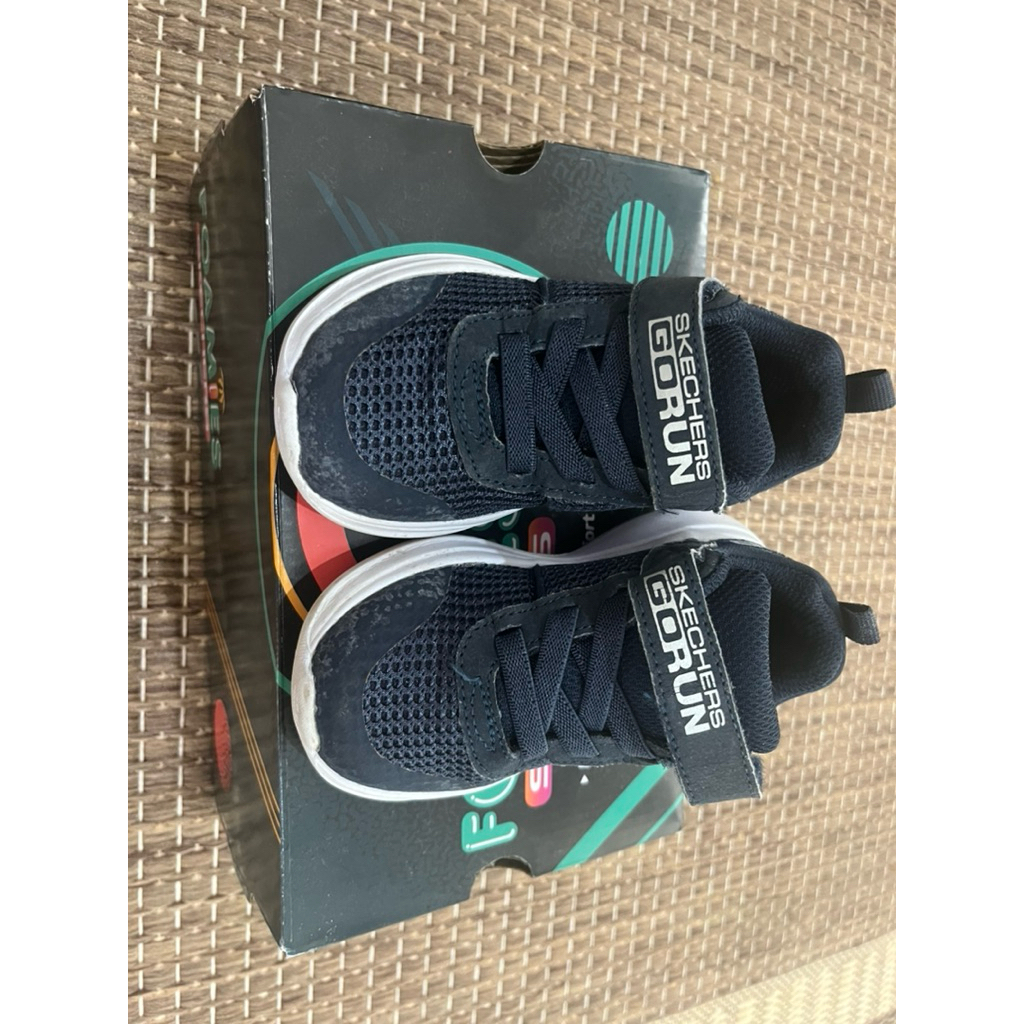 PRELOVED skechers kids