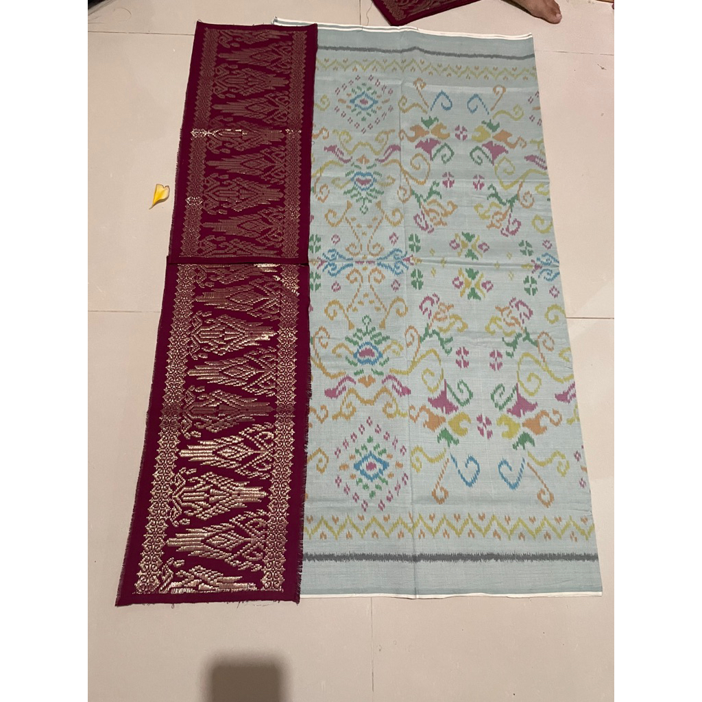 Ready kain tenun endek dengan tumpal/pinggiran songket cendana halus asli