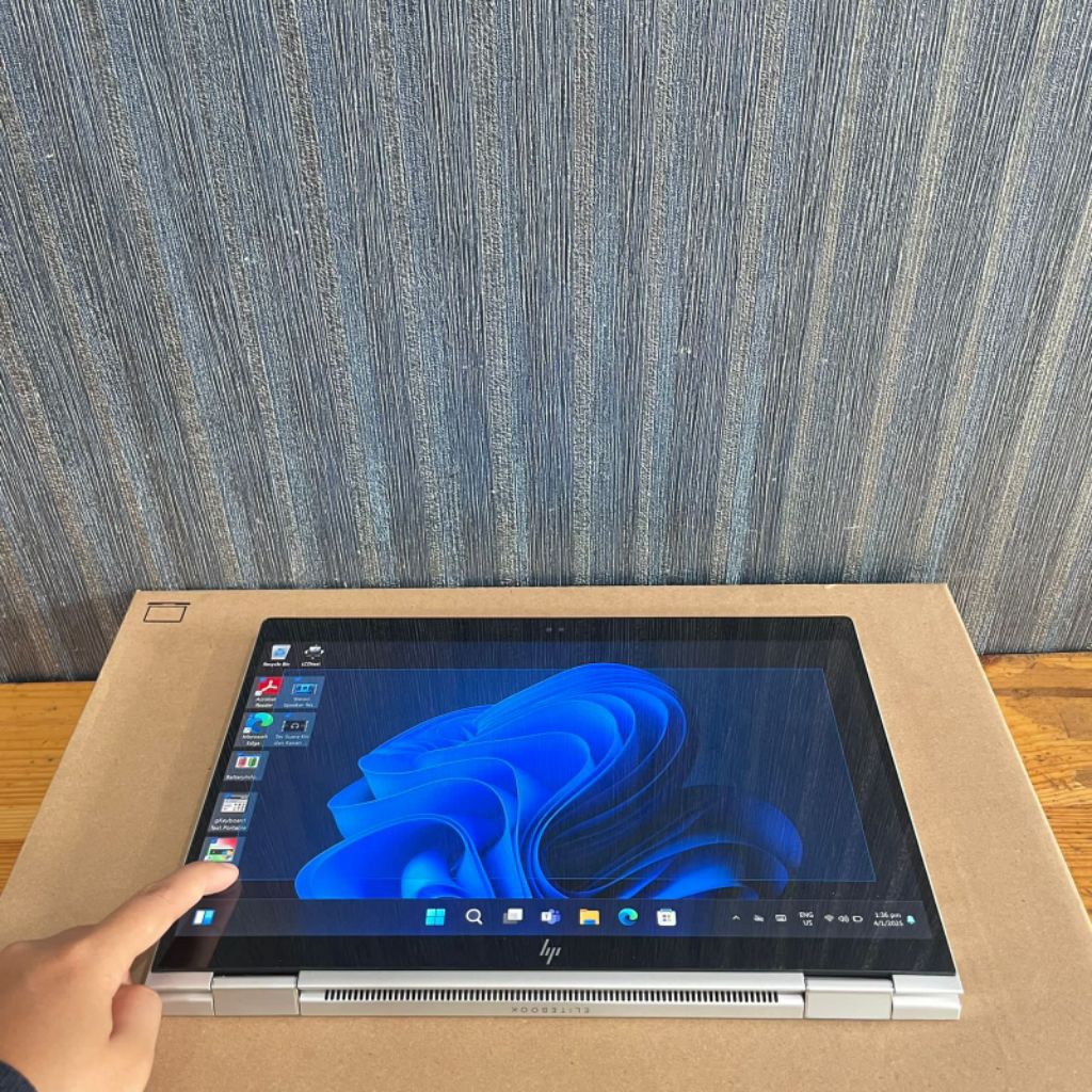 Laptop HP Pavilion X360 1040G6, 2 in 1, Convertible, (Touchscreen) Layar Flip 360°, Bisa dilipad jad