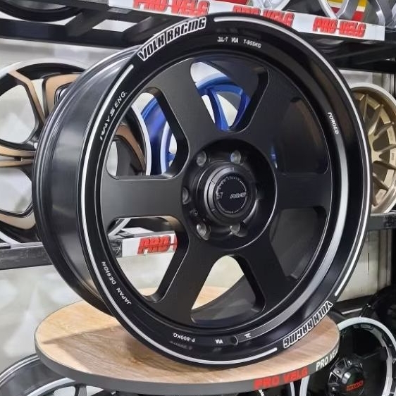 Velg Mobil Ring 20 PCD 6×139.7 Rep. VolkRays TE37 XT Racing Wheel Brave R60