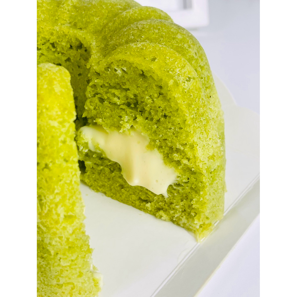 

Bolu Kukus Pandan Keju Lumer