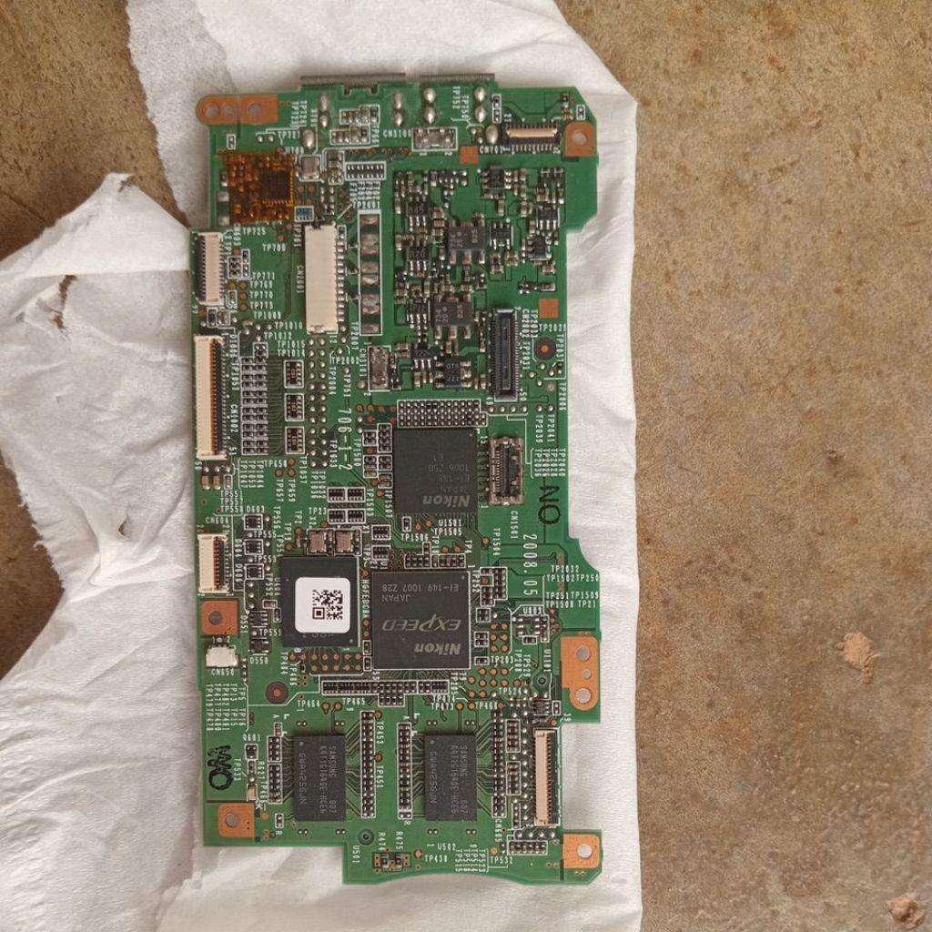 mobo kamera NIKON D90 bekas