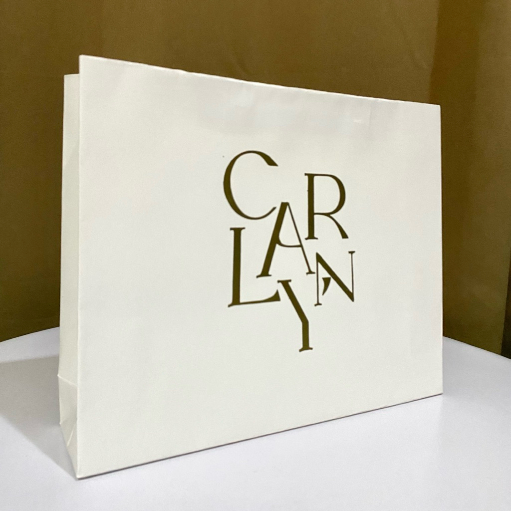 

PaperBag CARLYN Paper Bag Pembungkus Kado
