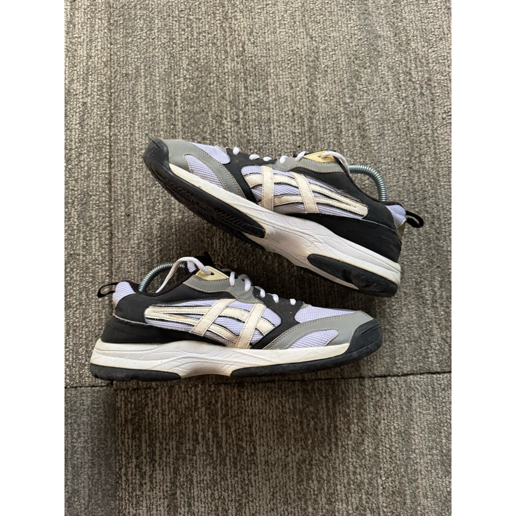 Asics Sepatu Pria Kekinian