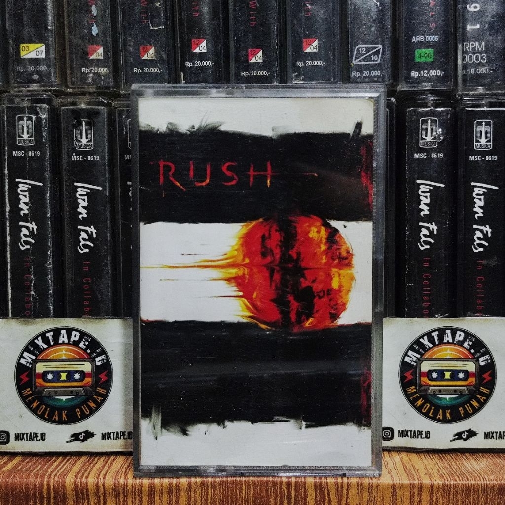 Kaset Pita - Rush - Vapor Trails - Radio Tape - Kaset - Radio - Pemutar Kaset - Retro - Classic - Ca